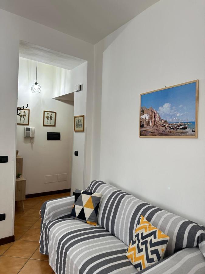 Suk-Al-Bahlara Apartment ปาแลร์โม ภายนอก รูปภาพ